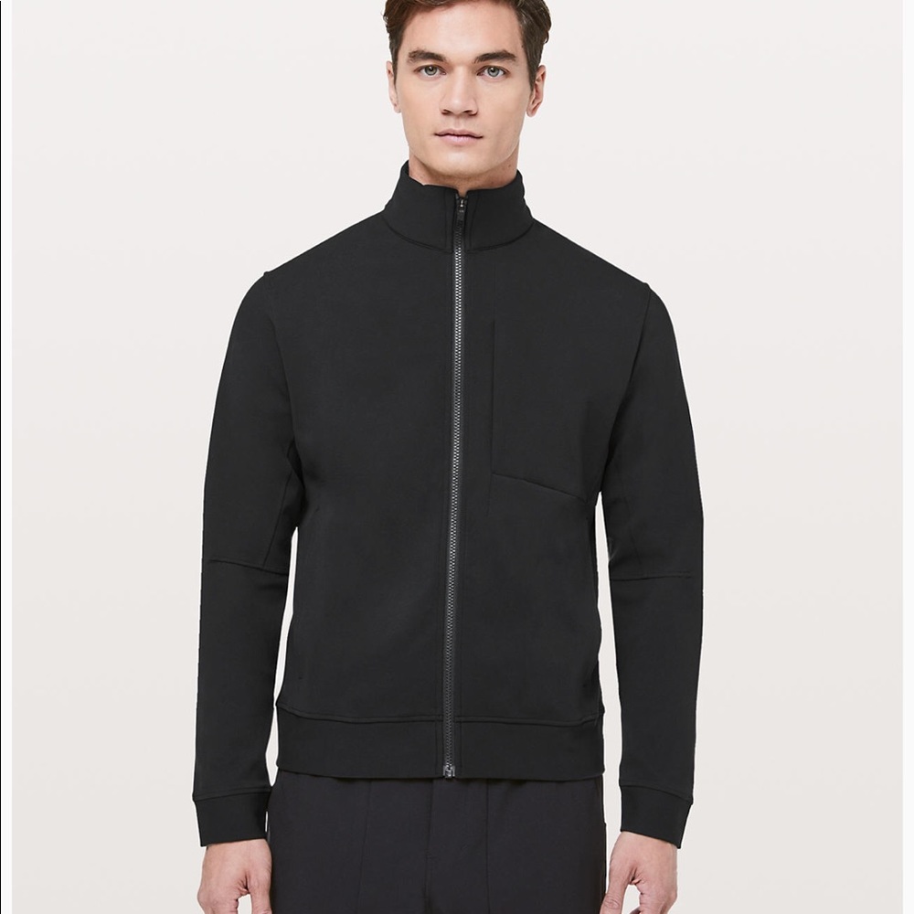 LULULEMON sojourn jacket size medium black
